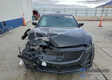 2020 Cadillac Ct5-V z USA, uszkodzony, nr VIN 1G6DV5RW7L0148953
